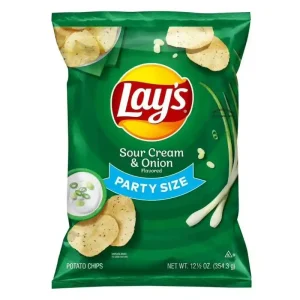 Lay's Papas Fritas con Sabor a Crema Agria y Cebolla Tamaño para Fiesta, Bolsa de 12.5 oz